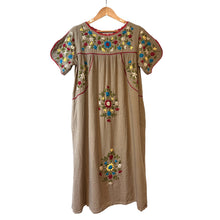 Load image into Gallery viewer, Carmelita dress