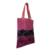 Load image into Gallery viewer, Kiki kantha tote 11