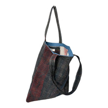 Load image into Gallery viewer, Kiki kantha tote 18