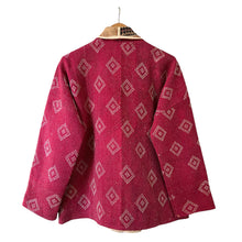 Load image into Gallery viewer, Vedaya Kantha jacket 02