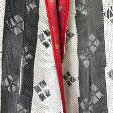Load image into Gallery viewer, Vedaya Kantha jacket 05