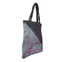Load image into Gallery viewer, Kiki kantha tote 02