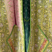 Load image into Gallery viewer, Priya Kantha jacket 34
