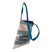 Load image into Gallery viewer, Kiki kantha tote 04