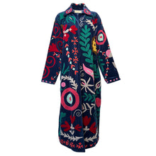 Load image into Gallery viewer, Anvi velvet coat