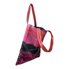 Load image into Gallery viewer, Kiki kantha tote 11