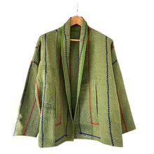 Load image into Gallery viewer, Vedaya Kantha jacket 04