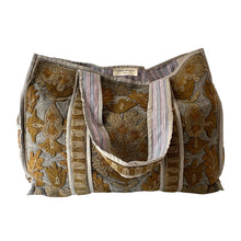 Load image into Gallery viewer, Anoushka bag 01
