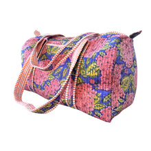 Load image into Gallery viewer, Delphina duffle bag
