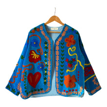 Load image into Gallery viewer, Freya velvet jacket heart 63
