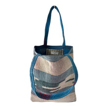 Load image into Gallery viewer, Kiki kantha tote 04
