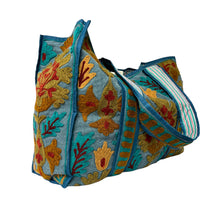 Load image into Gallery viewer, Anoushka bag 16
