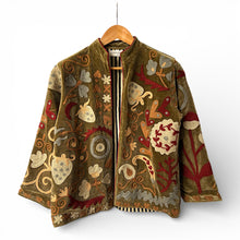 Load image into Gallery viewer, Deepali jacket 50 strawberries
