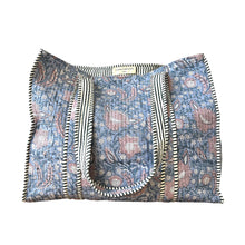 Load image into Gallery viewer, Adeline tote bag
