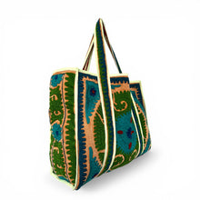 Load image into Gallery viewer, Anoushka bag 05

