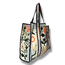 Load image into Gallery viewer, Dharma love bag
