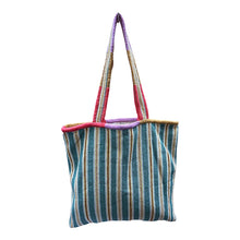 Load image into Gallery viewer, Priya tote 01
