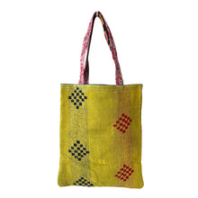 Load image into Gallery viewer, Kiki Kantha tote 16
