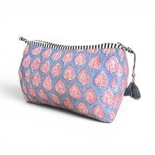 Load image into Gallery viewer, Woodblock print wash bag 08
