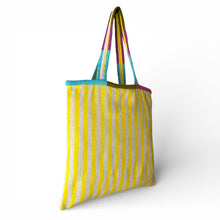 Load image into Gallery viewer, Priya tote 06
