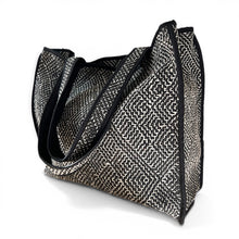 Load image into Gallery viewer, Kiva kantha bag 01

