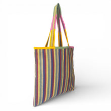 Load image into Gallery viewer, Priya tote 03
