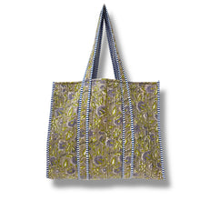Load image into Gallery viewer, Adeline wood block print bag
