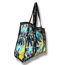 Load image into Gallery viewer, Dharma palm tree bag
