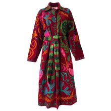 Load image into Gallery viewer, Anvi velvet coat
