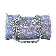 Load image into Gallery viewer, Delphina duffle bag
