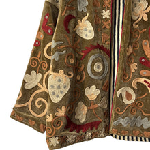 Load image into Gallery viewer, Deepali jacket 50 strawberries
