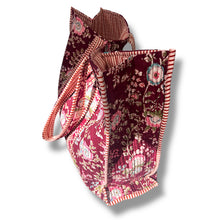 Load image into Gallery viewer, Adeline wood block print bag
