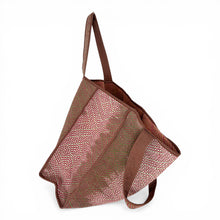 Load image into Gallery viewer, Kiva Kantha bag 04
