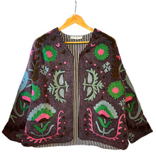 Load image into Gallery viewer, Hemp embroidered love jacket
