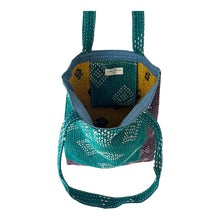 Load image into Gallery viewer, Kiki kantha tote 03
