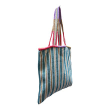 Load image into Gallery viewer, Priya tote 01
