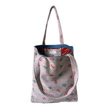Load image into Gallery viewer, Kiki kantha tote 13
