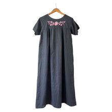 Load image into Gallery viewer, Kahlo dress
