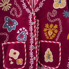 Load image into Gallery viewer, Goya velvet embroidered jacket

