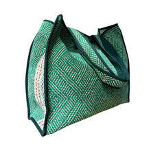 Load image into Gallery viewer, Kiva kantha bag 09
