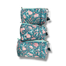 Load image into Gallery viewer, Woodblock print wash bag 10
