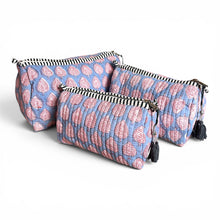 Load image into Gallery viewer, Woodblock print wash bag 08
