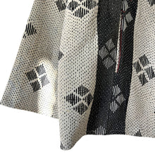 Load image into Gallery viewer, Vedaya Kantha jacket 05
