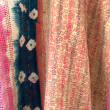 Load image into Gallery viewer, Priya Kantha jacket 25
