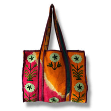 Load image into Gallery viewer, Dharma flower bag
