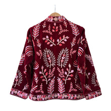 Load image into Gallery viewer, Deepali jacket palms 62
