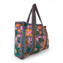 Load image into Gallery viewer, Anoushka bag 06
