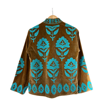 Load image into Gallery viewer, Velvet embroidered flora jacket
