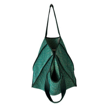Load image into Gallery viewer, Kiva Kantha bag 03
