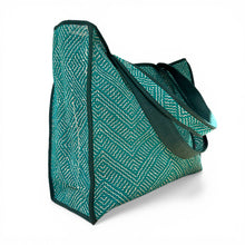 Load image into Gallery viewer, Kiva Kantha bag 03
